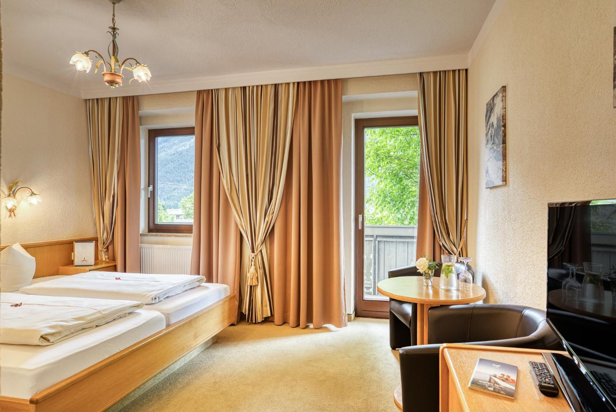 Hotel Zum Lamm Tweng Ngoại thất bức ảnh